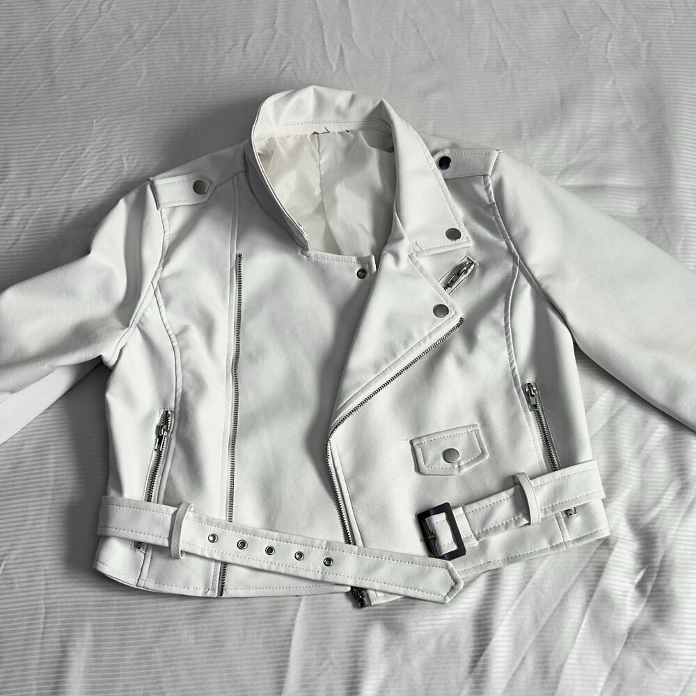 White cropped moto/biker Jacket